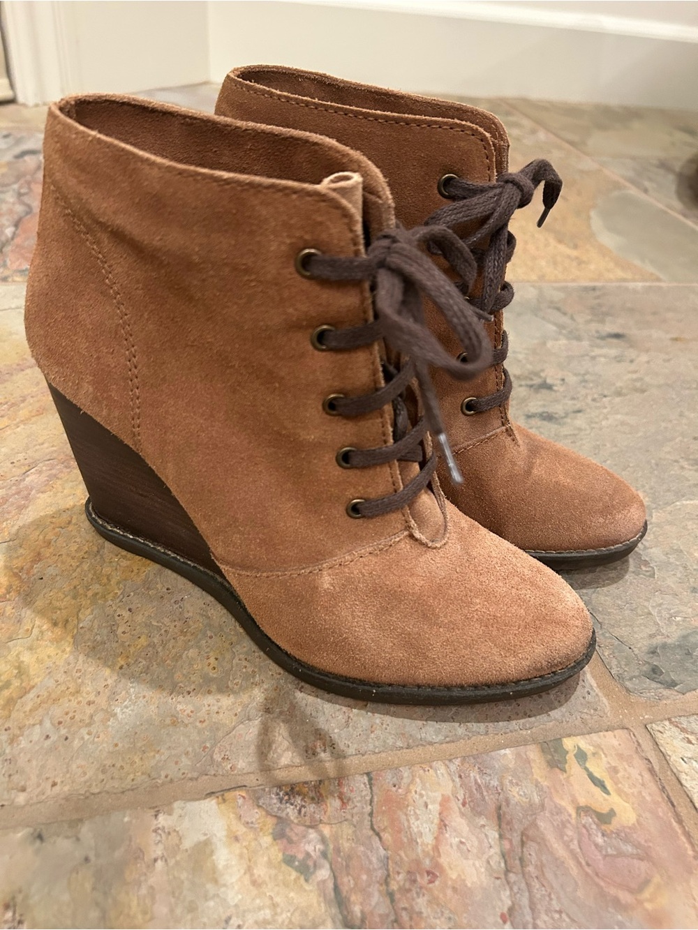 Mango Suede Lace-Up Wedge Booties — Tan, Size 9